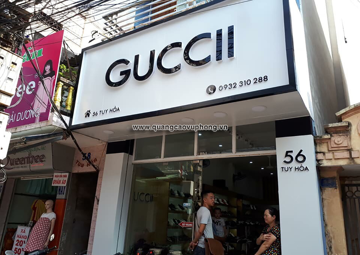 BIỂN ALU CHỮ NỔI MICA SHOP GIÀY GUCCII HẢI DƯƠNG