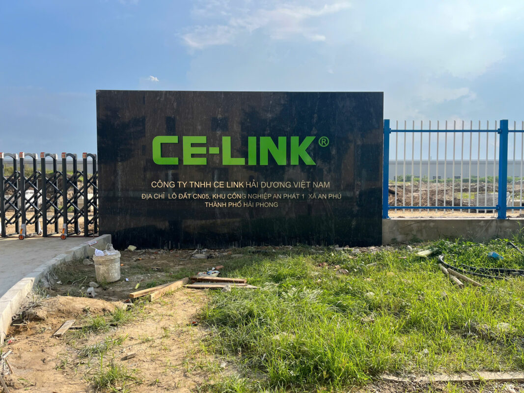 Thi công biển chữ inox nổi cho công ty CELINK tại KCN An Phát - Hải Dương ( Hải Phòng mới )