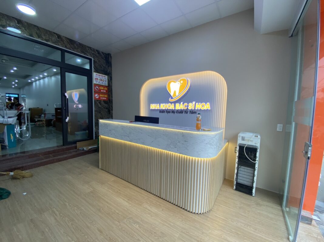 làm quầy lễ tân tại Bình Giang Hải Dương