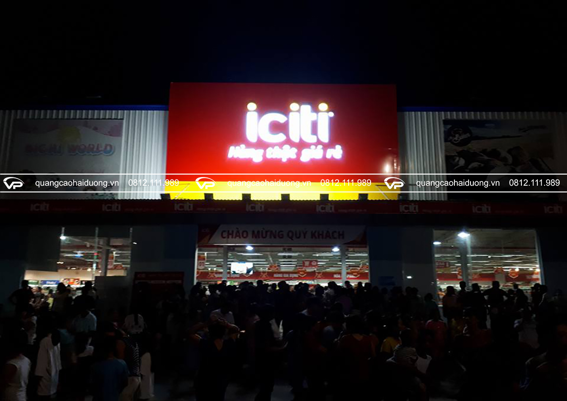 thi công biển quảng cáo cho chuỗi siêu thị