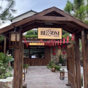 biển quảng cáo quán cafe đẹp nổi bật mặt tiền thu hút khách ngay từ xa