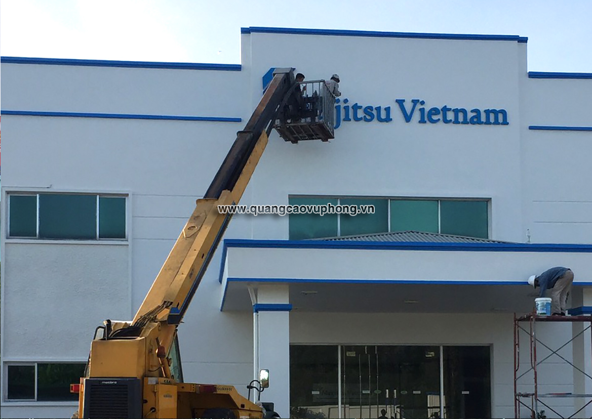 Bạn đang làm tại một công ty thuộc khu công nghiệp, Sếp giao cho bạn tìm một địa chỉ làm Biển Quảng Cáo uy tín, chất lượng, giá thành hợp lý.