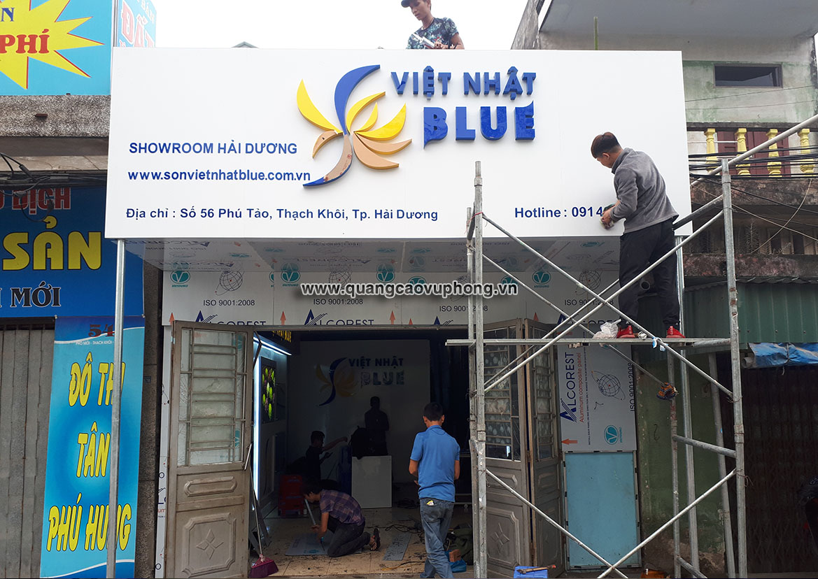 Thi công biển đại lý hãng Sơn Việt Nhật đẹp