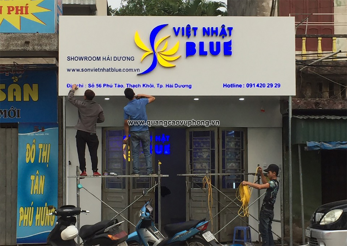 Thi công biển đại lý hãng Sơn Việt Nhật Blue