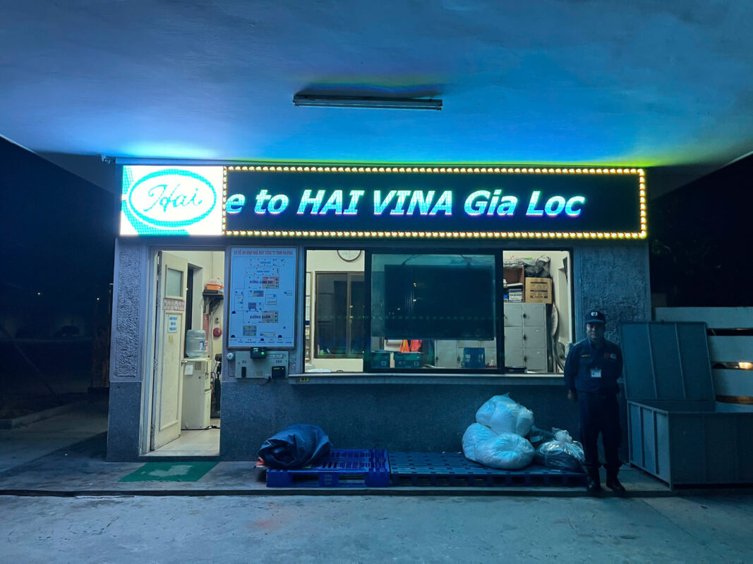 bang led ma tran chay chu quang cao dep thu hut khach hang