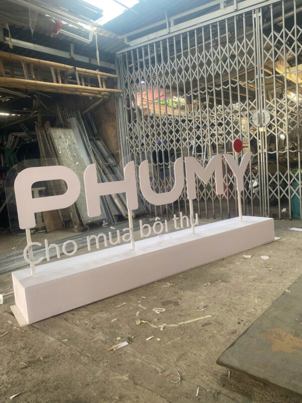 cắt CNC chữ mica Hải Dương chính xác cao