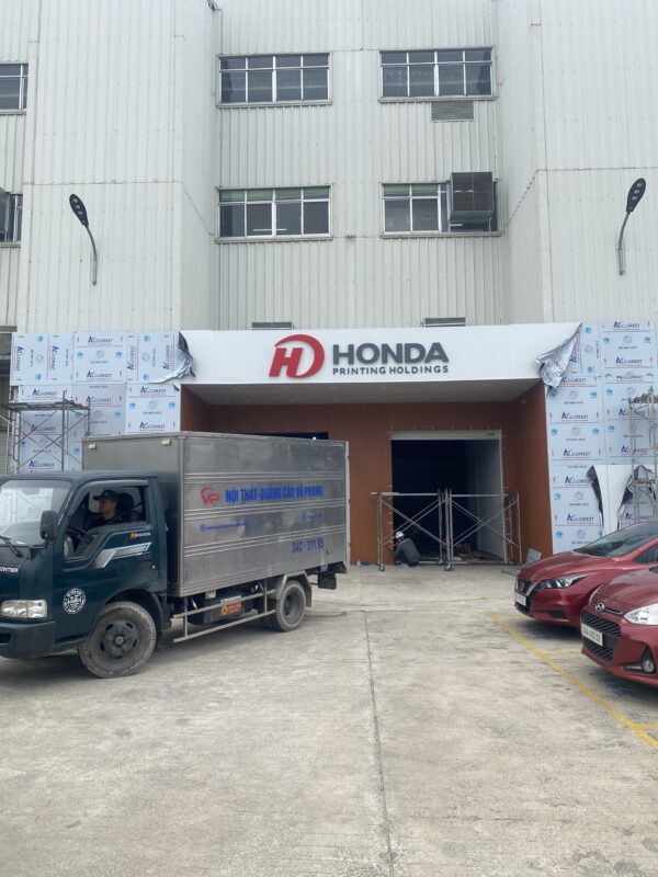 biển quảng cáo ngoài trời alu chất lượng cao bền đẹp