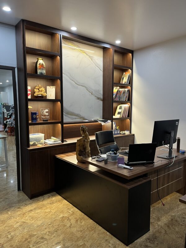 Thi công shop giày dép túi xách hiện đại và chuyên nghiệp, thu hút khách hàng