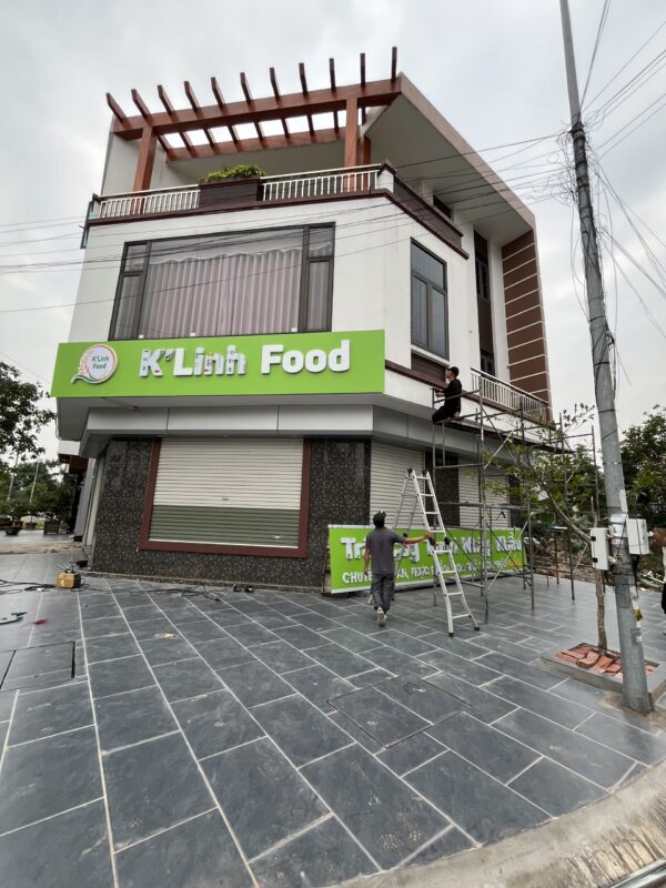 Thi công nội thất shop hoa quả sạch giúp cửa hàng nổi bật và bắt mắt