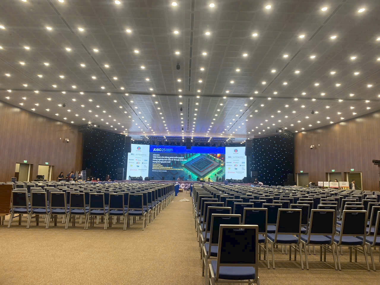 Màn Hình LED Quảng Cáo Hải Dương – Nhìn Là Dừng Xe