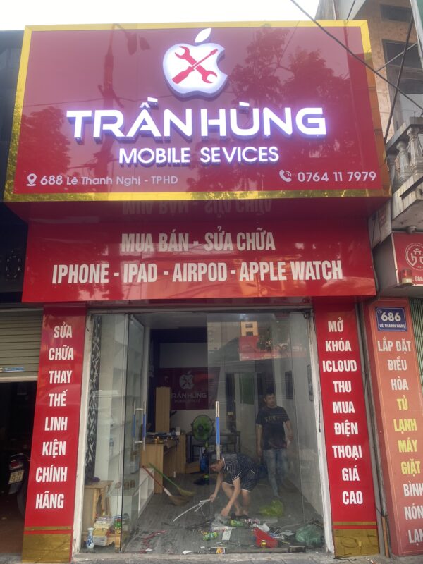 Logo mica nổi văn phòng công ty