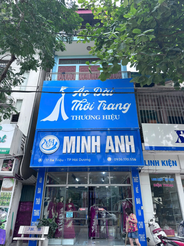 Biển bạt Hiflex ngoài trời có bền không là thắc mắc chung của nhiều cửa hàng khi làm biển quảng cáo.