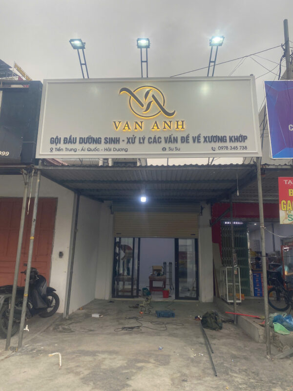 Biển Alu kết hợp chữ nổi mica Hải Dương