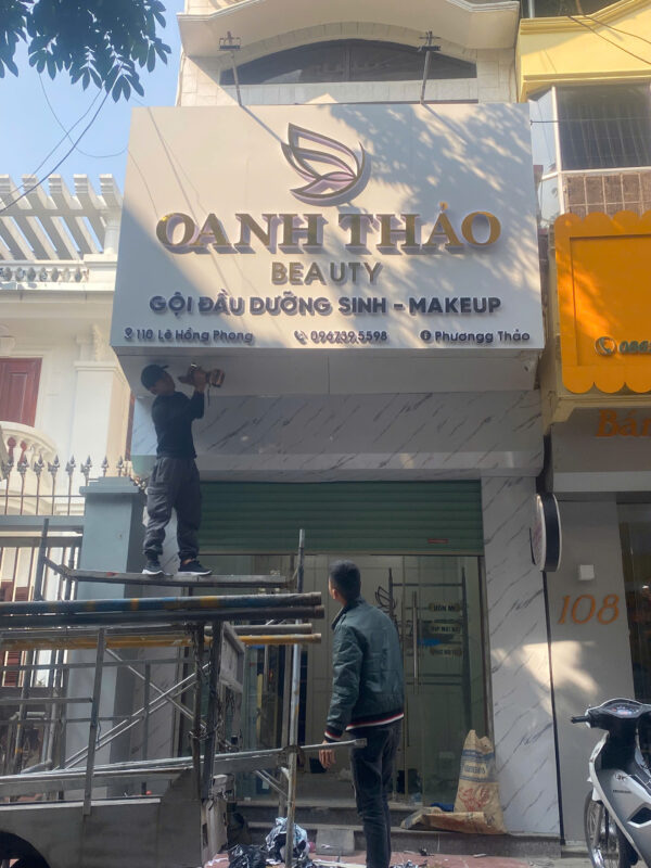 Các loại chữ mica phổ biến làm biển quảng cáo
