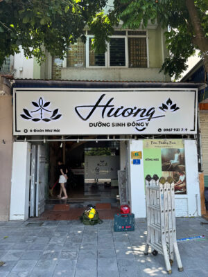Quy trình làm biển chữ nổi mica Hải Dương từ thiết kế đến lắp đặt